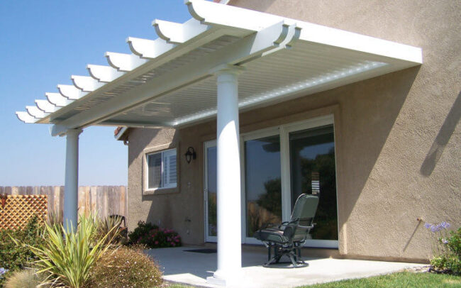 Louvered Back Patio - Closed