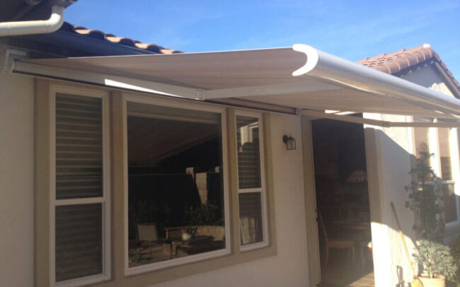 residential retractable window awning